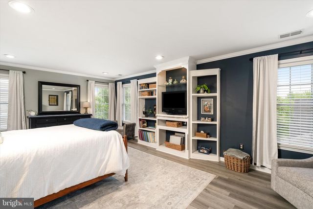 12 HULSE ST, Robbinsville, NJ 08691