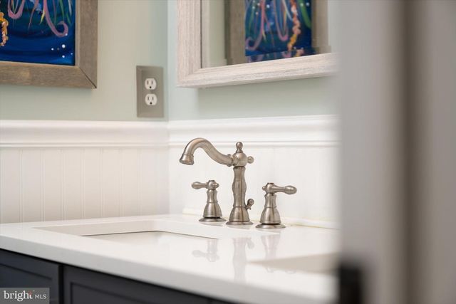 12 HULSE ST, Robbinsville, NJ 08691