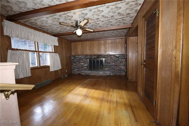 109 Sherry Court, Weirton, WV 26062