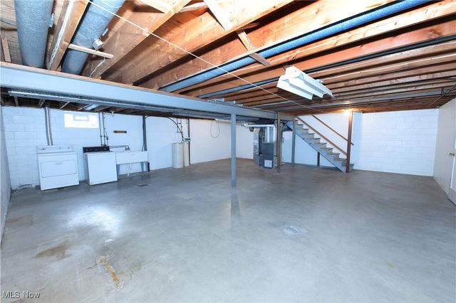 109 Sherry Court, Weirton, WV 26062