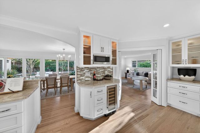 1241 Levin Avenue, Mountain View, CA 94040