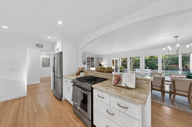 1241 Levin Avenue, Mountain View, CA 94040