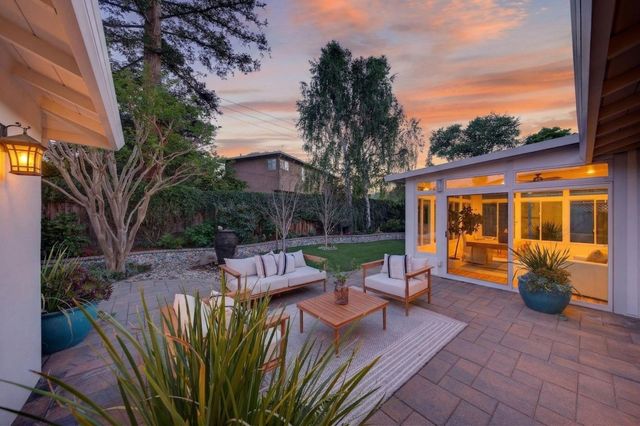 1241 Levin Avenue, Mountain View, CA 94040