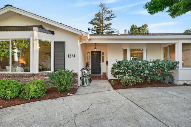 1241 Levin Avenue, Mountain View, CA 94040