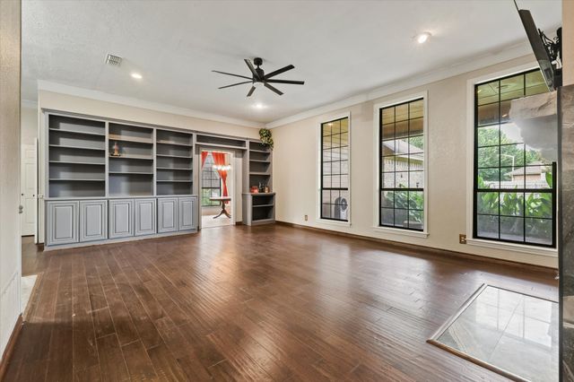 1514 Pickwick Lane, Denton, TX 76209