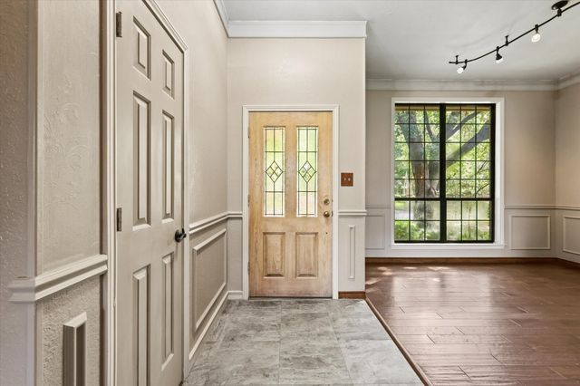 1514 Pickwick Lane, Denton, TX 76209