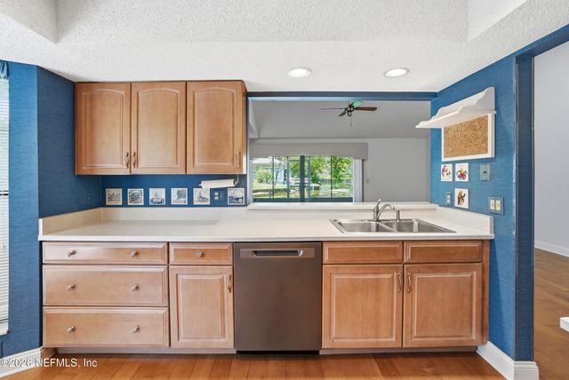 15 SEA WINDS Lane E, Ponte Vedra Beach, FL 32082