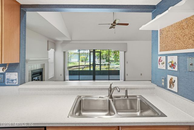 15 SEA WINDS Lane E, Ponte Vedra Beach, FL 32082