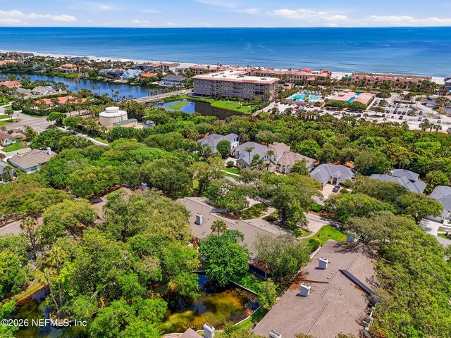 15 SEA WINDS Lane E, Ponte Vedra Beach, FL 32082