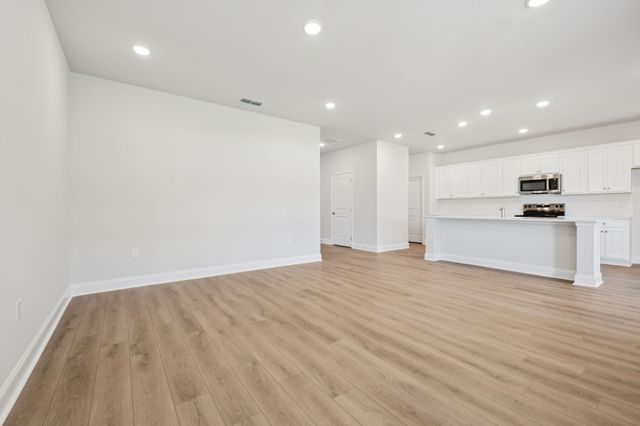 316 Stonehaus Circle, Antioch, TN 37013