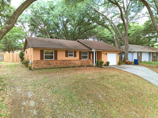 706 LAKEVIEW DRIVE, Ocoee, FL 34761