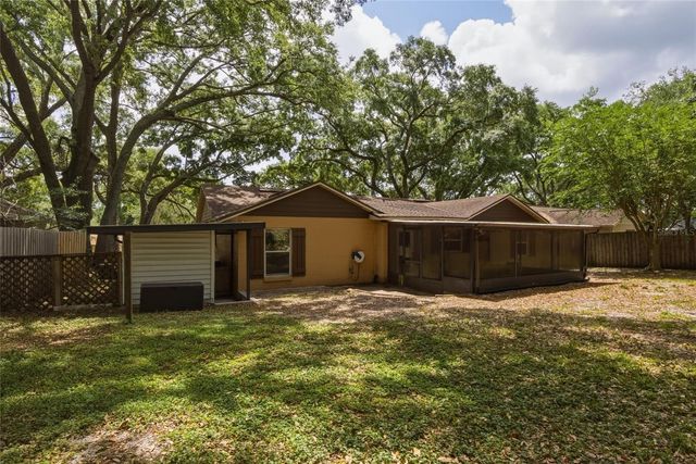 706 LAKEVIEW DRIVE, Ocoee, FL 34761