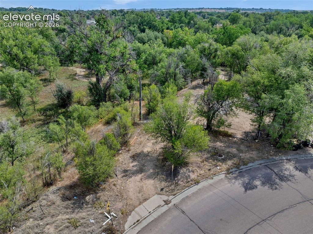 460 Crest Drive, Fountain, CO 80817 — exterior
