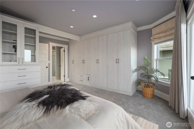 1618 37th Avenue, Seattle, WA 98122