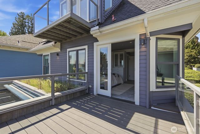 1618 37th Avenue, Seattle, WA 98122
