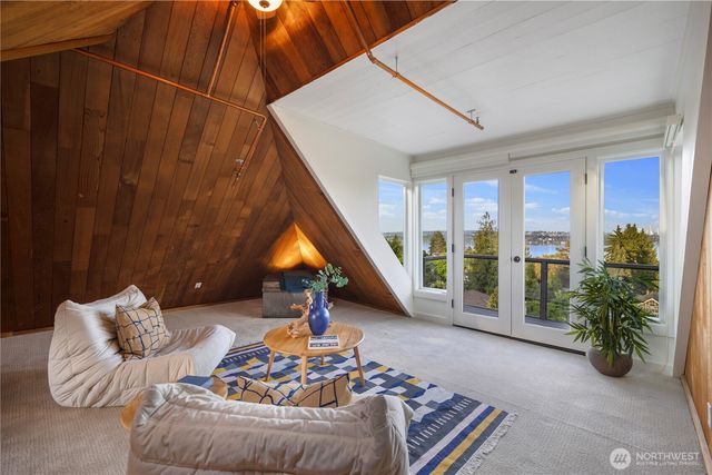 1618 37th Avenue, Seattle, WA 98122