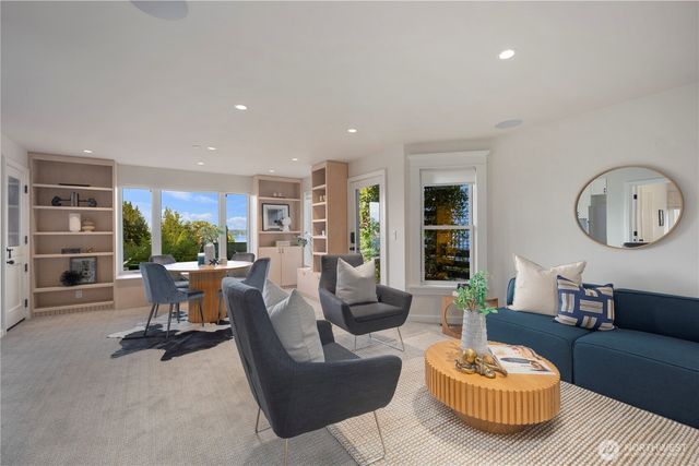 1618 37th Avenue, Seattle, WA 98122