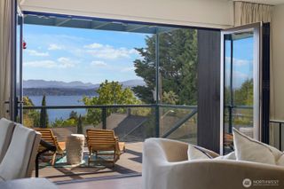1618 37th Avenue, Seattle, WA 98122
