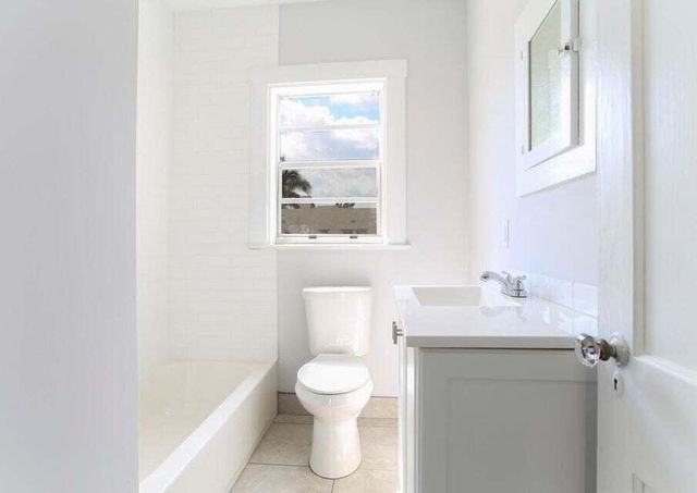 4009 Garden Avenue A, West Palm Beach, FL 33405