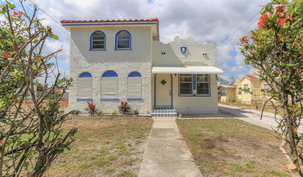 4009 Garden Avenue A, West Palm Beach, FL 33405