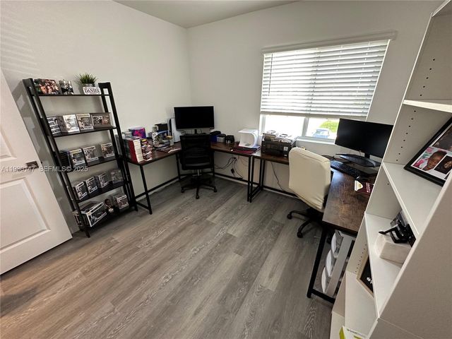 1030 SE 23rd Ter, Homestead, FL 33035