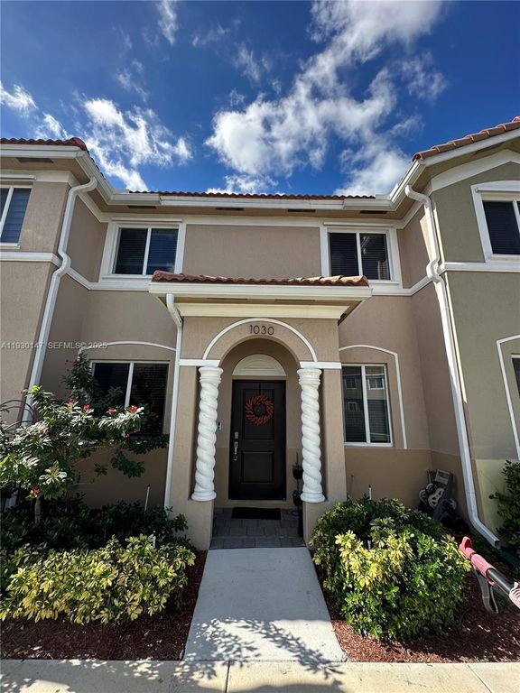 1030 SE 23rd Ter, Homestead, FL 33035