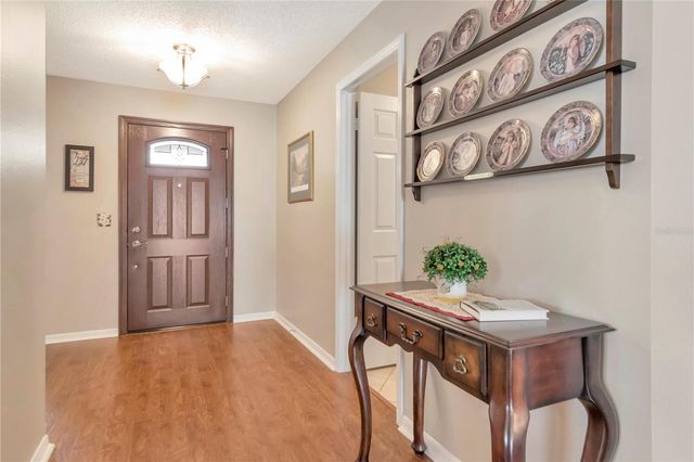 9721 FOX HOLLOW ROAD, Tampa, FL 33647