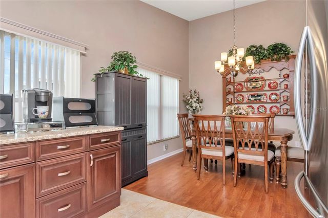 9721 FOX HOLLOW ROAD, Tampa, FL 33647