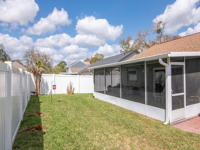 9721 FOX HOLLOW ROAD, Tampa, FL 33647