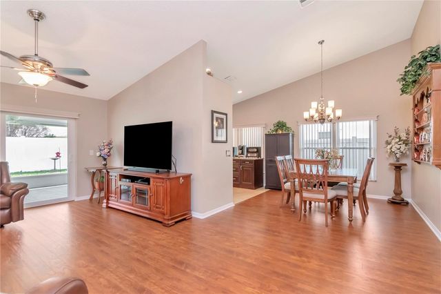 9721 FOX HOLLOW ROAD, Tampa, FL 33647