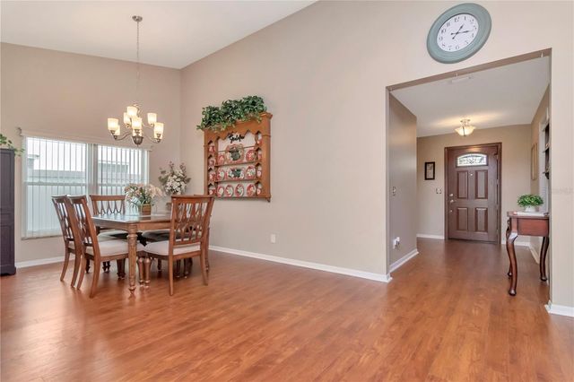 9721 FOX HOLLOW ROAD, Tampa, FL 33647