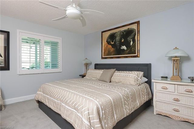 4200 Belair LN 114, Naples, FL 34103