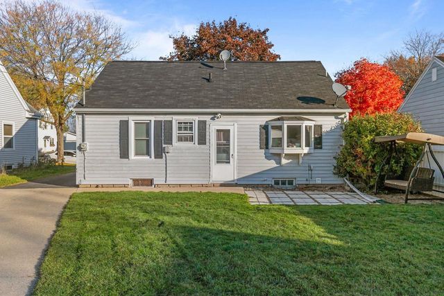 1357 W SPRING STREET, Appleton, WI 54914