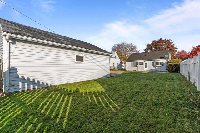 1357 W SPRING STREET, Appleton, WI 54914