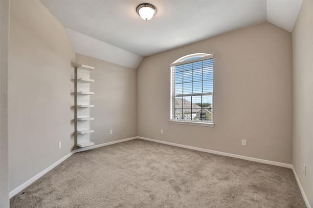 246 Peninsula Point Drive, Montgomery, TX 77356