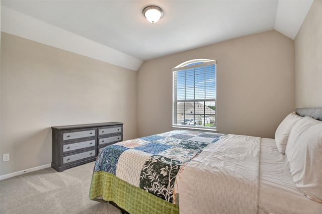 246 Peninsula Point Drive, Montgomery, TX 77356