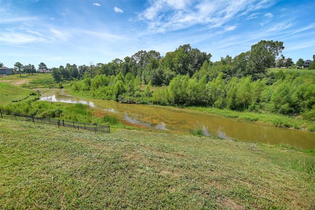 246 Peninsula Point Drive, Montgomery, TX 77356