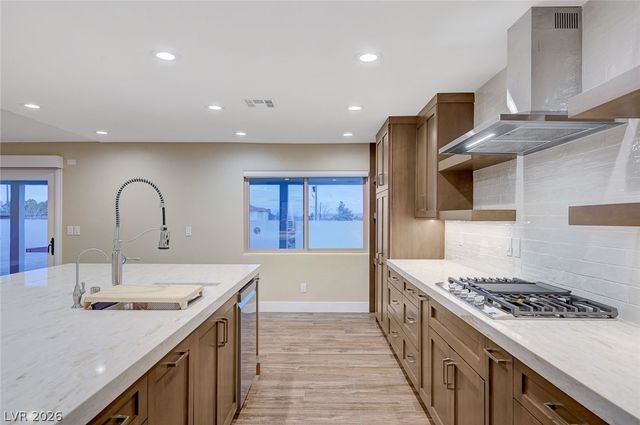 8030 La Cienega Street, Las Vegas, NV 89123