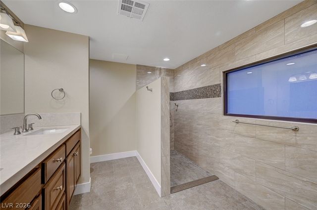 8030 La Cienega Street, Las Vegas, NV 89123