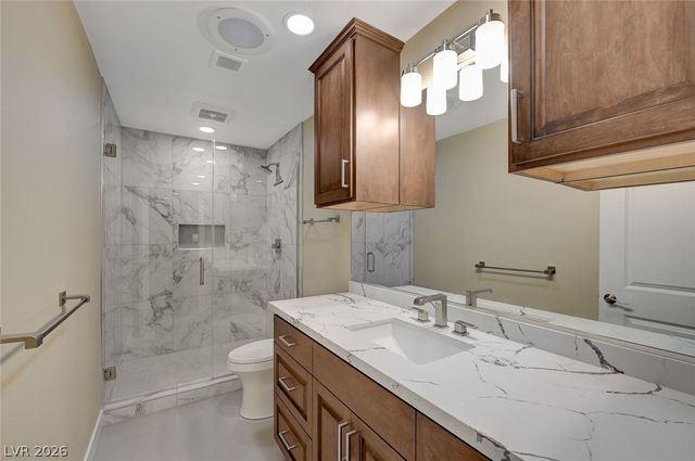 8030 La Cienega Street, Las Vegas, NV 89123