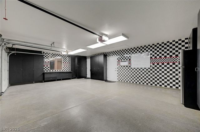 8030 La Cienega Street, Las Vegas, NV 89123