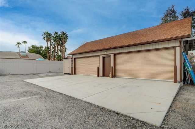 8030 La Cienega Street, Las Vegas, NV 89123