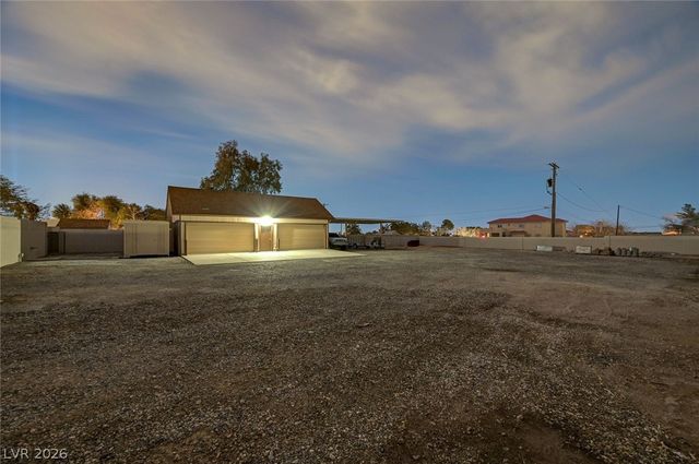 8030 La Cienega Street, Las Vegas, NV 89123