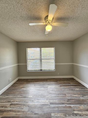 1541 Balfour Point Drive A, West Palm Beach, FL 33411