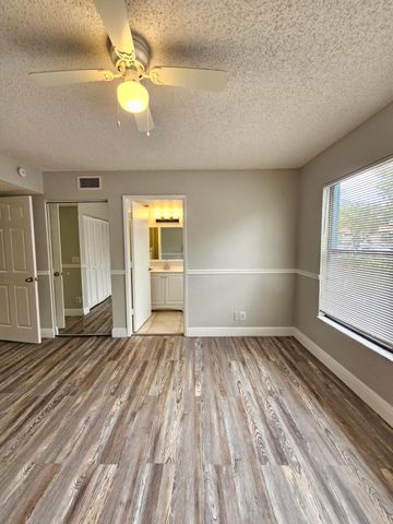 1541 Balfour Point Drive A, West Palm Beach, FL 33411