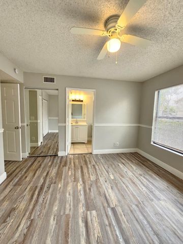 1541 Balfour Point Drive A, West Palm Beach, FL 33411