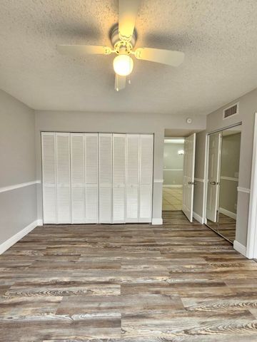 1541 Balfour Point Drive A, West Palm Beach, FL 33411