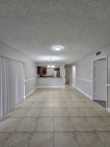 1541 Balfour Point Drive A, West Palm Beach, FL 33411