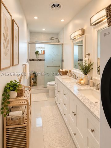 916 NE 10th St, Hallandale Beach, FL 33009