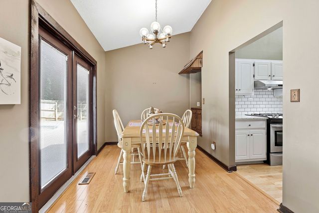 203 Doe Run, Peachtree City, GA 30269